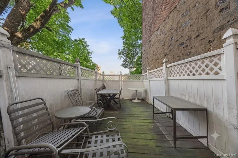 1224 Shakespeare Avenue Bronx, NY 10452