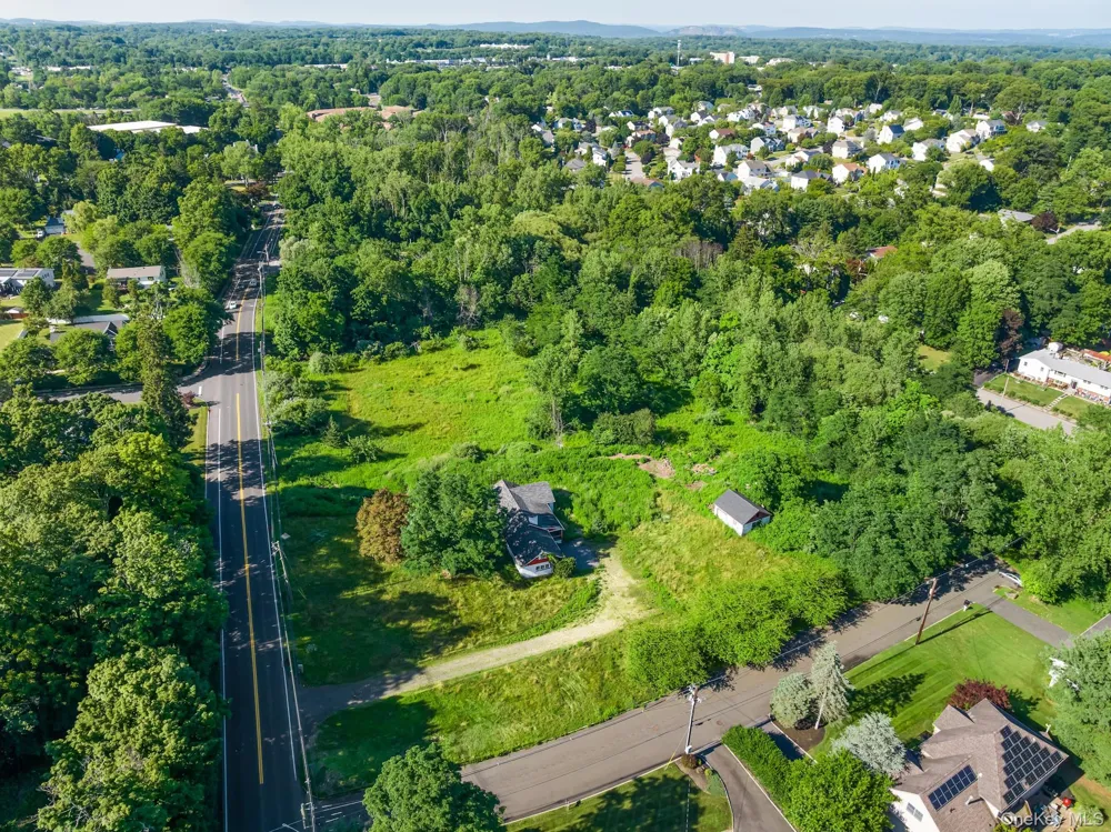 148 S Pascack Road Nanuet, NY 10954
