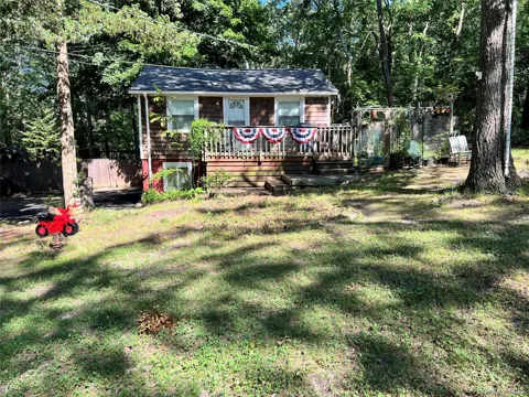 11 Primrose Path