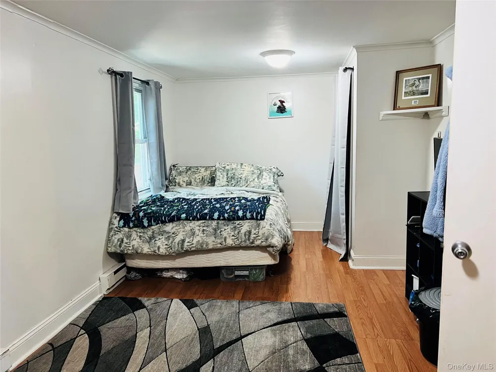 11 Primrose Path Manorville, NY 11949
