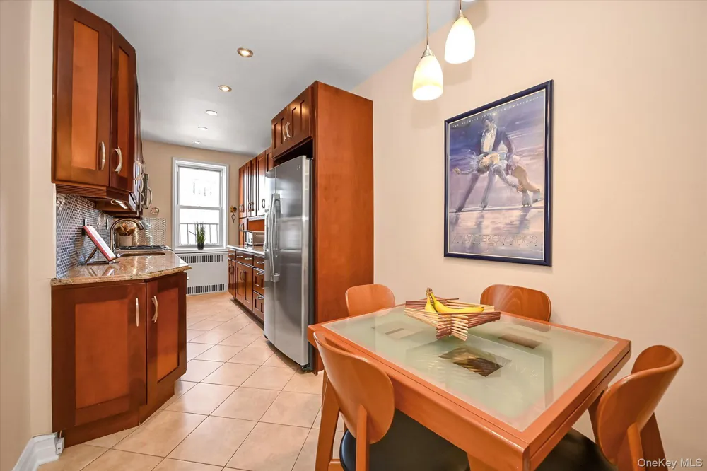 6536 Wetherole Street #608 Rego Park, NY 11374