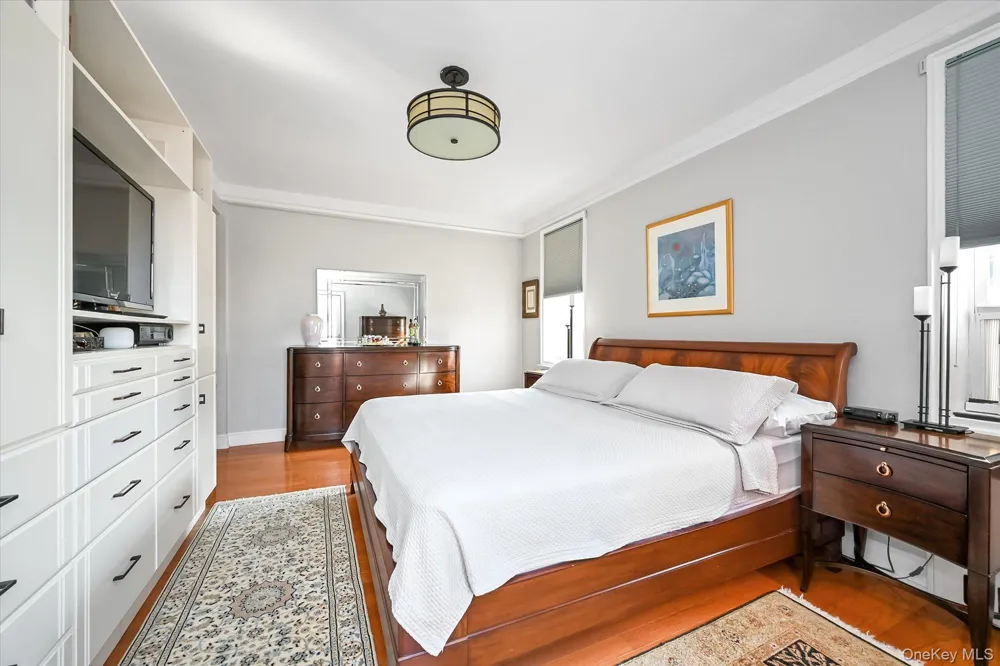 6536 Wetherole Street #608 Rego Park, NY 11374
