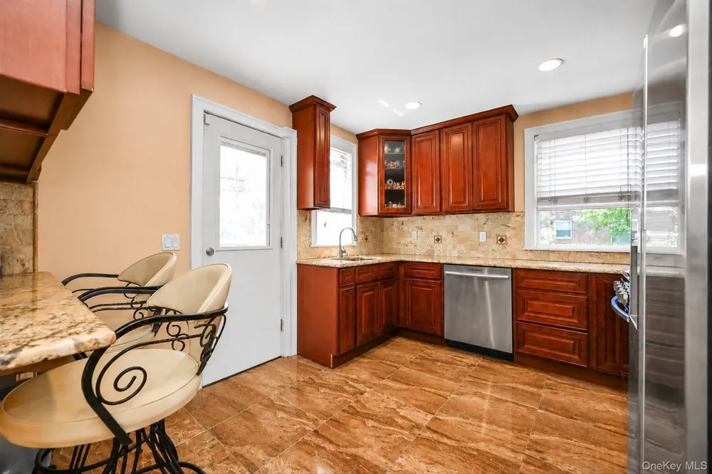 202-02 36th Avenue Bayside, NY 11361