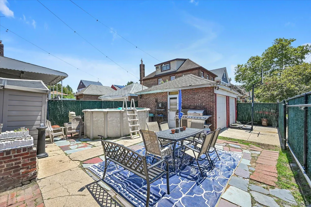 202-02 36th Avenue Bayside, NY 11361