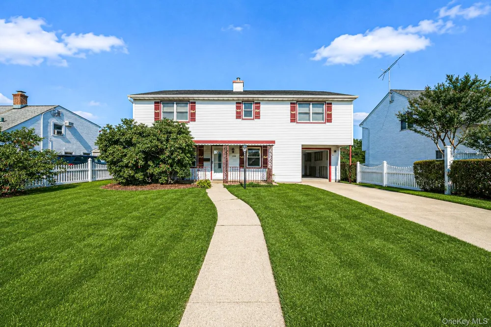 120 Ranch Lane Levittown, NY 11756