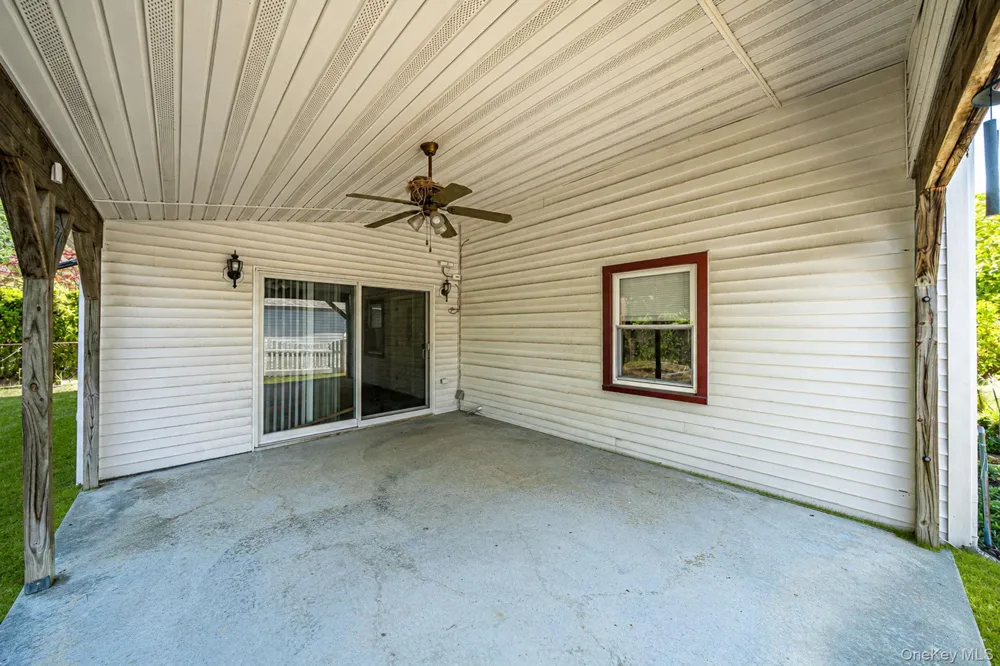 120 Ranch Lane Levittown, NY 11756