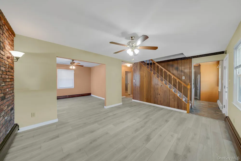 120 Ranch Lane Levittown, NY 11756