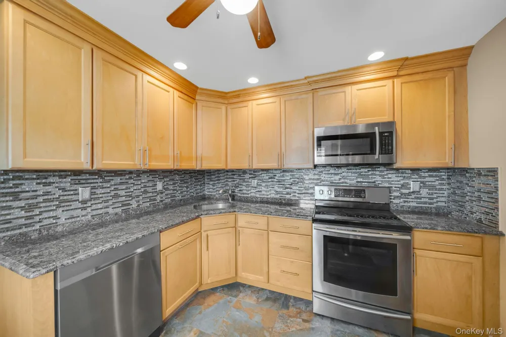 120 Ranch Lane Levittown, NY 11756