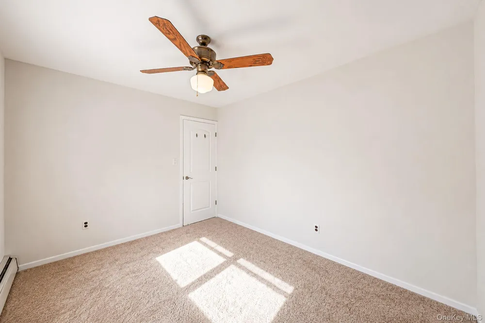 120 Ranch Lane Levittown, NY 11756