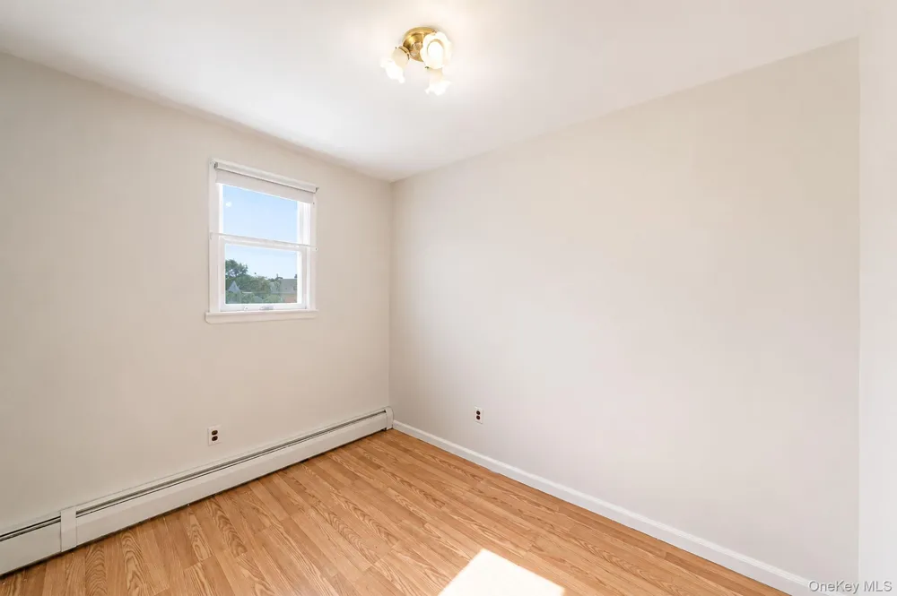 120 Ranch Lane Levittown, NY 11756