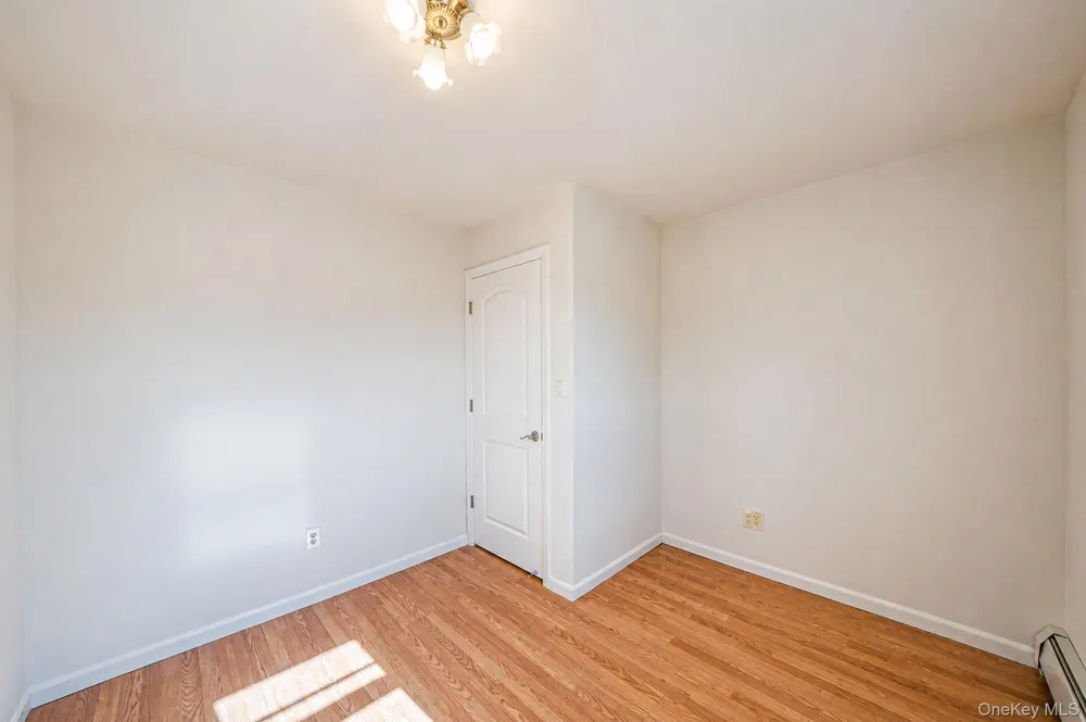 120 Ranch Lane Levittown, NY 11756