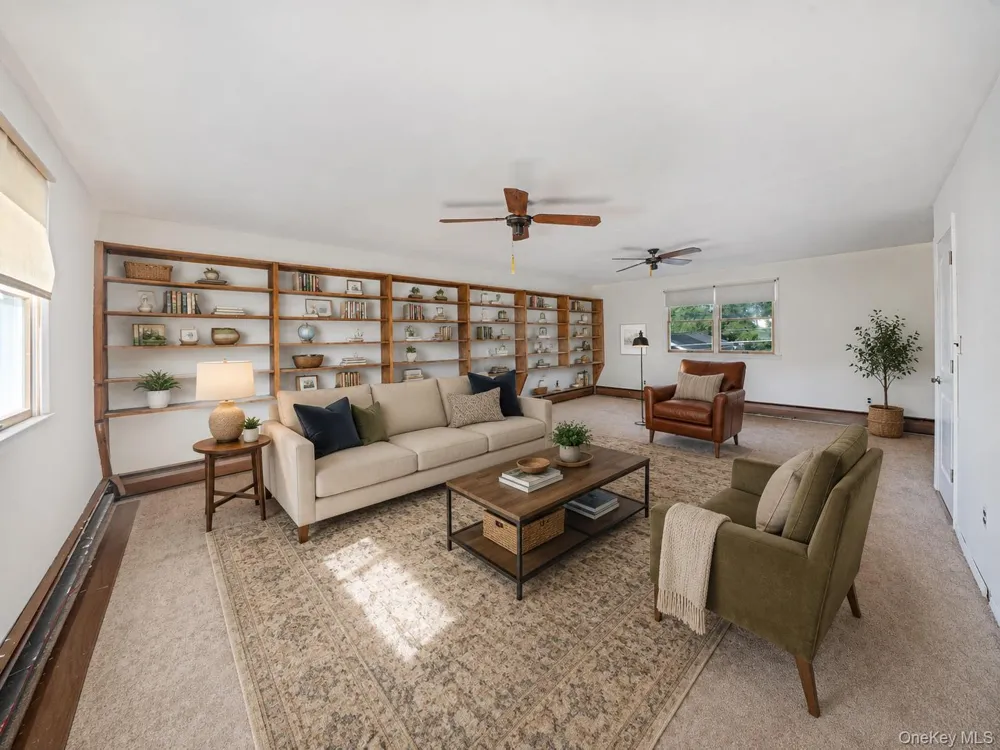 120 Ranch Lane Levittown, NY 11756