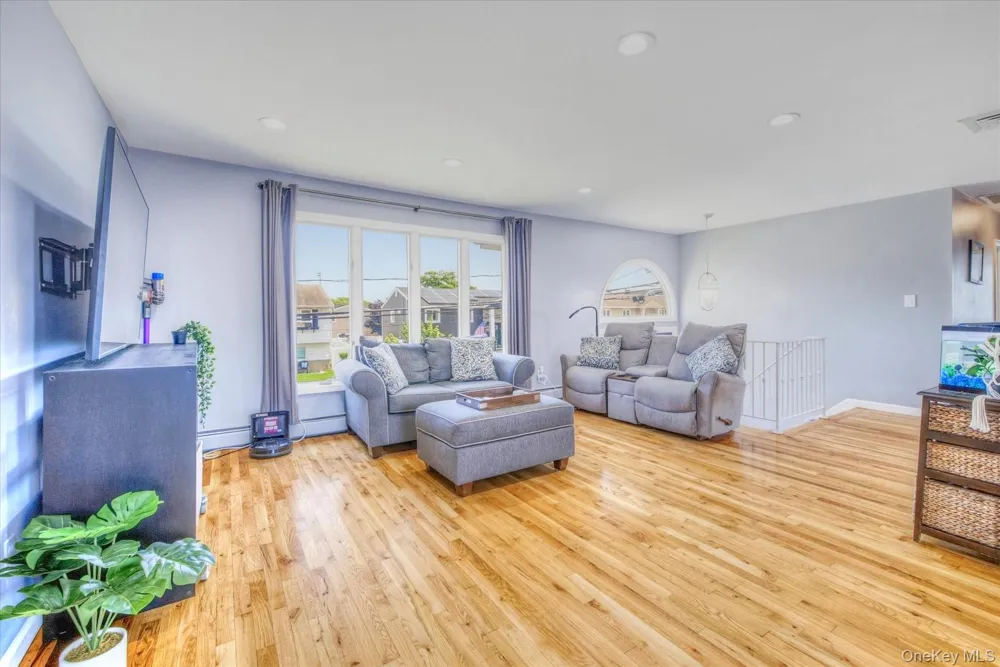 3784 Carrel Boulevard Oceanside, NY 11572