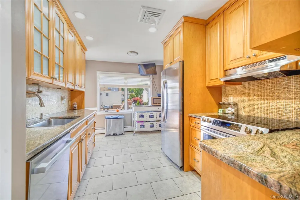 3784 Carrel Boulevard Oceanside, NY 11572