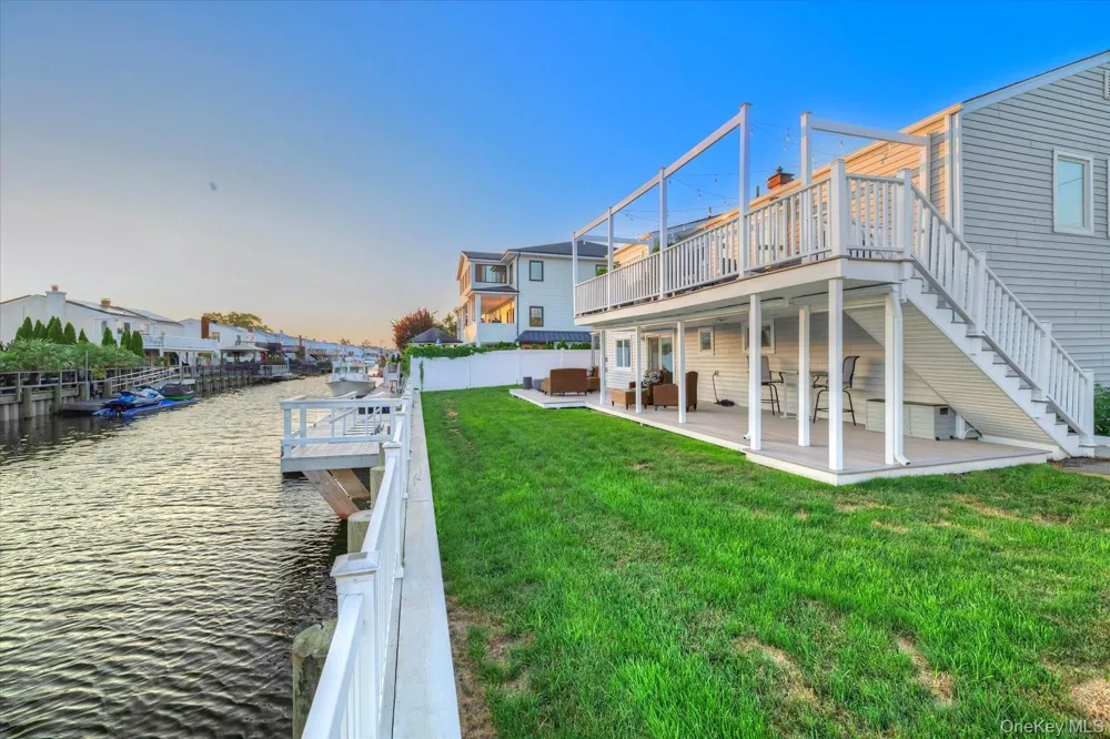 3784 Carrel Boulevard Oceanside, NY 11572