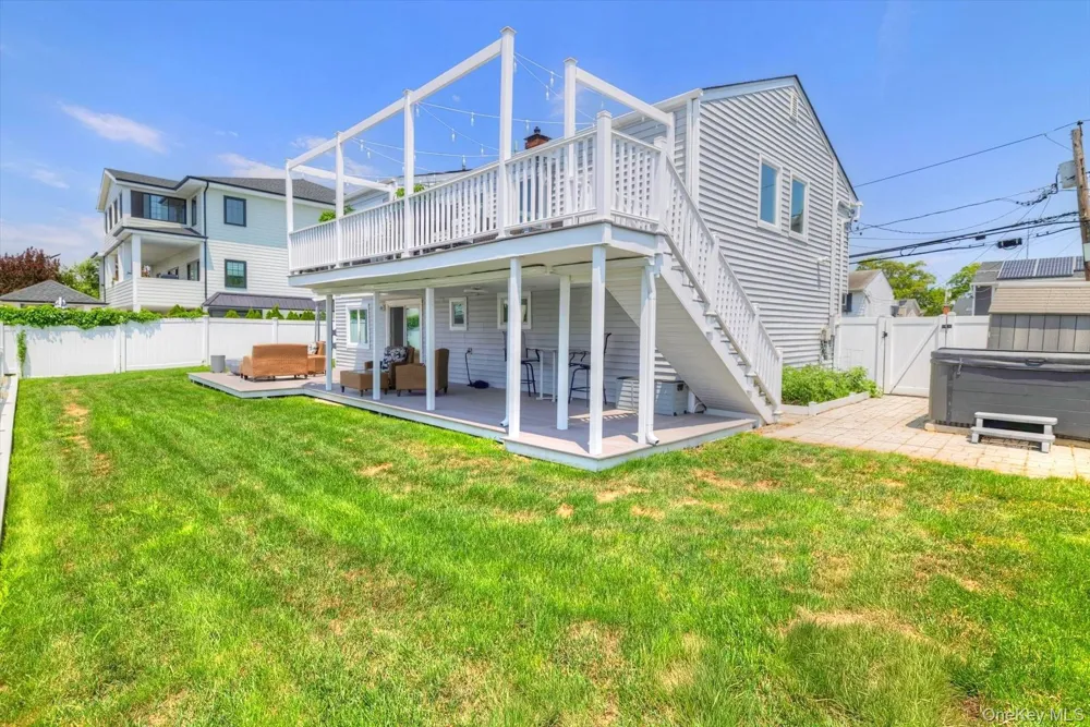3784 Carrel Boulevard Oceanside, NY 11572