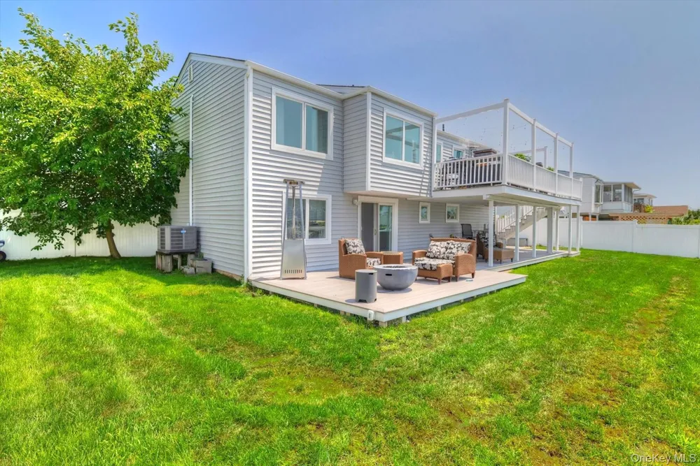 3784 Carrel Boulevard Oceanside, NY 11572