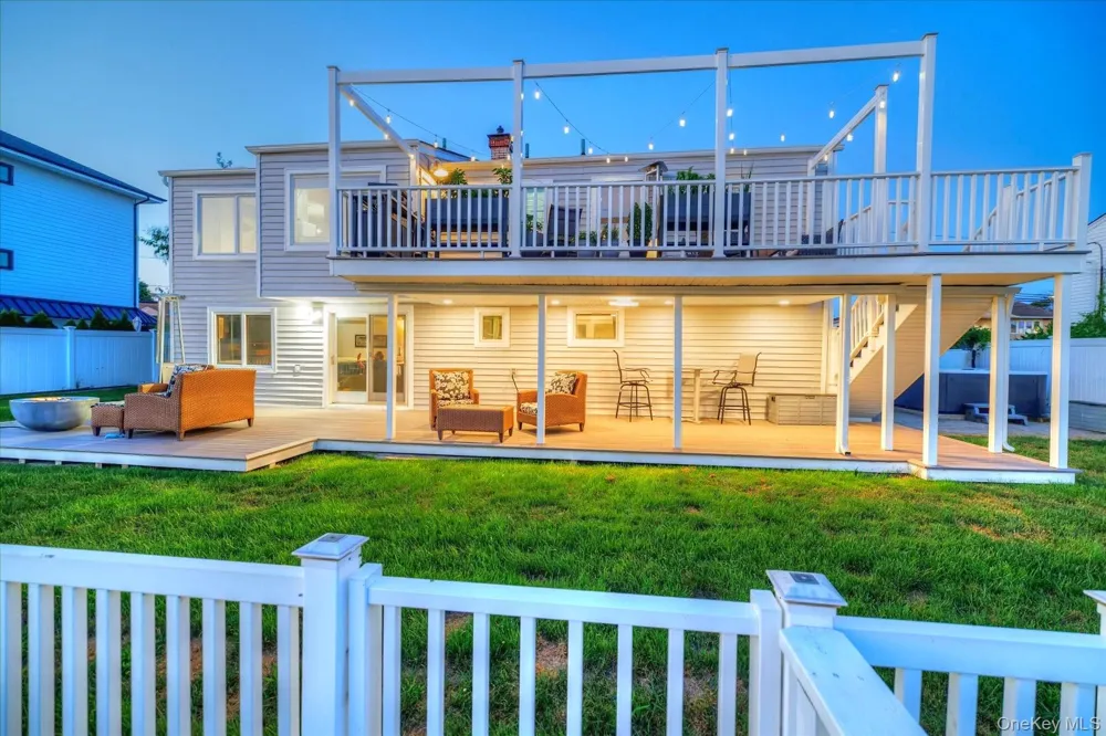 3784 Carrel Boulevard Oceanside, NY 11572