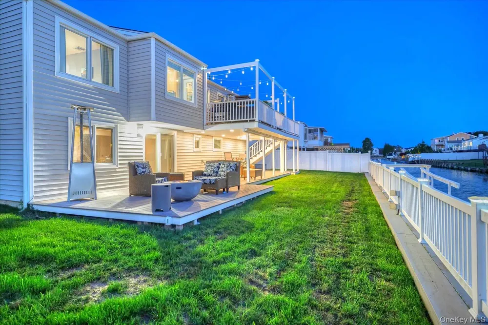 3784 Carrel Boulevard Oceanside, NY 11572