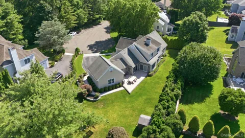 15 Ellis Drive #13