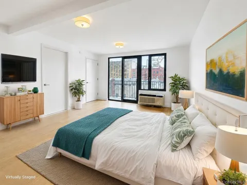 2128 Ocean Avenue #4G