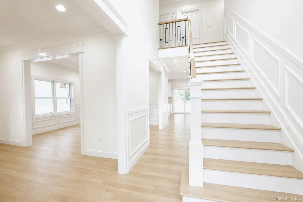 1320 R STREET Elmont, NY 11003