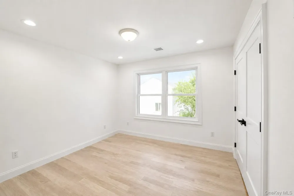 1320 R STREET Elmont, NY 11003
