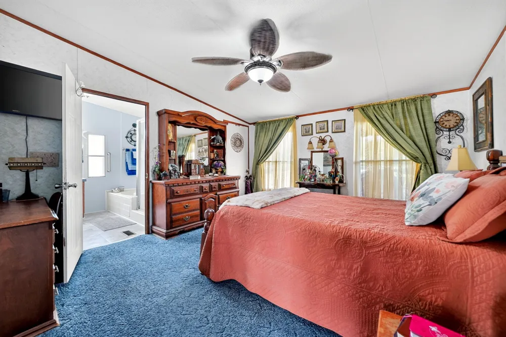 8900 Crestview Estate Road Quinlan, TX 75474