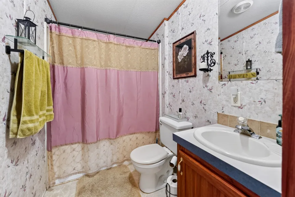 8900 Crestview Estate Road Quinlan, TX 75474