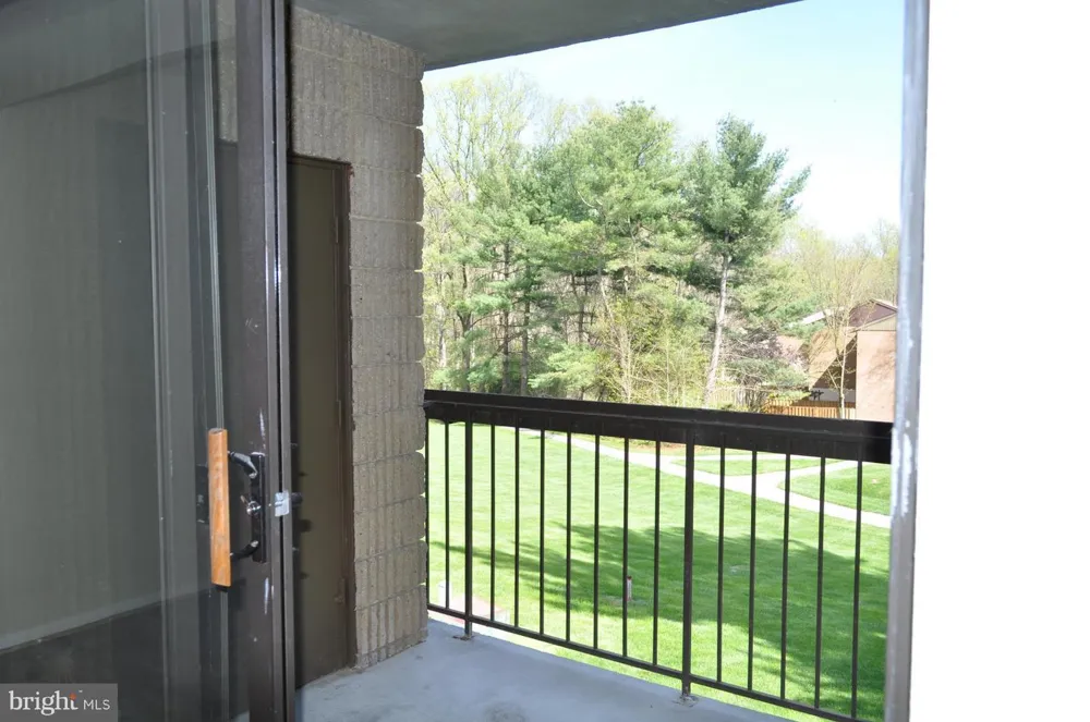 6091 MAJORS LANE #6 Columbia, MD 21045