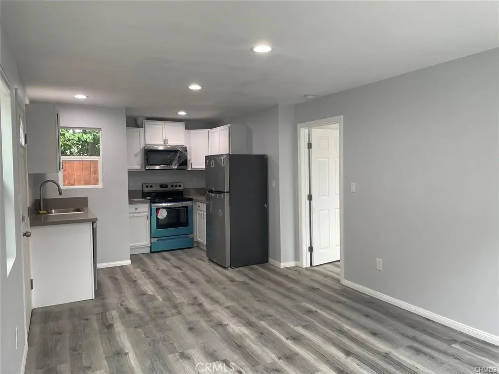 4971 Topanga Canyon Boulevard Woodland Hills, CA 91364