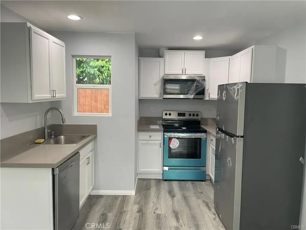 4971 Topanga Canyon Boulevard Woodland Hills, CA 91364