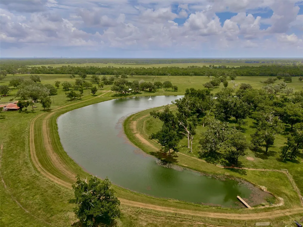 9920 Fm-457 Cedar Lane, TX 77415