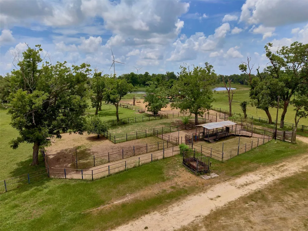 9920 Fm-457 Cedar Lane, TX 77415