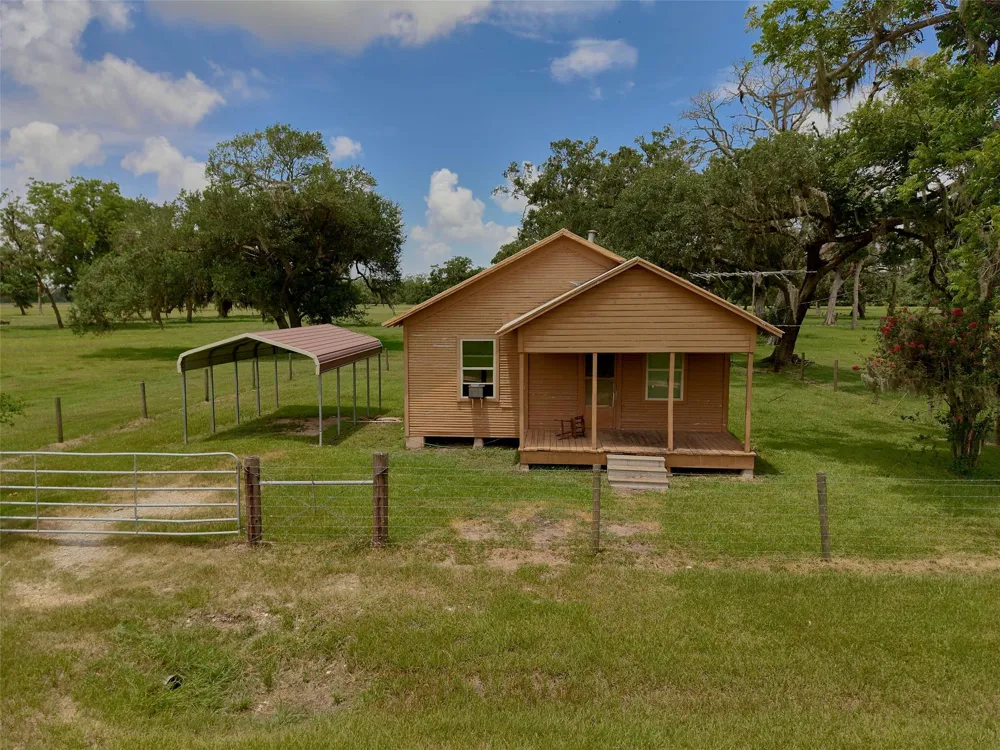 9920 Fm-457 Cedar Lane, TX 77415