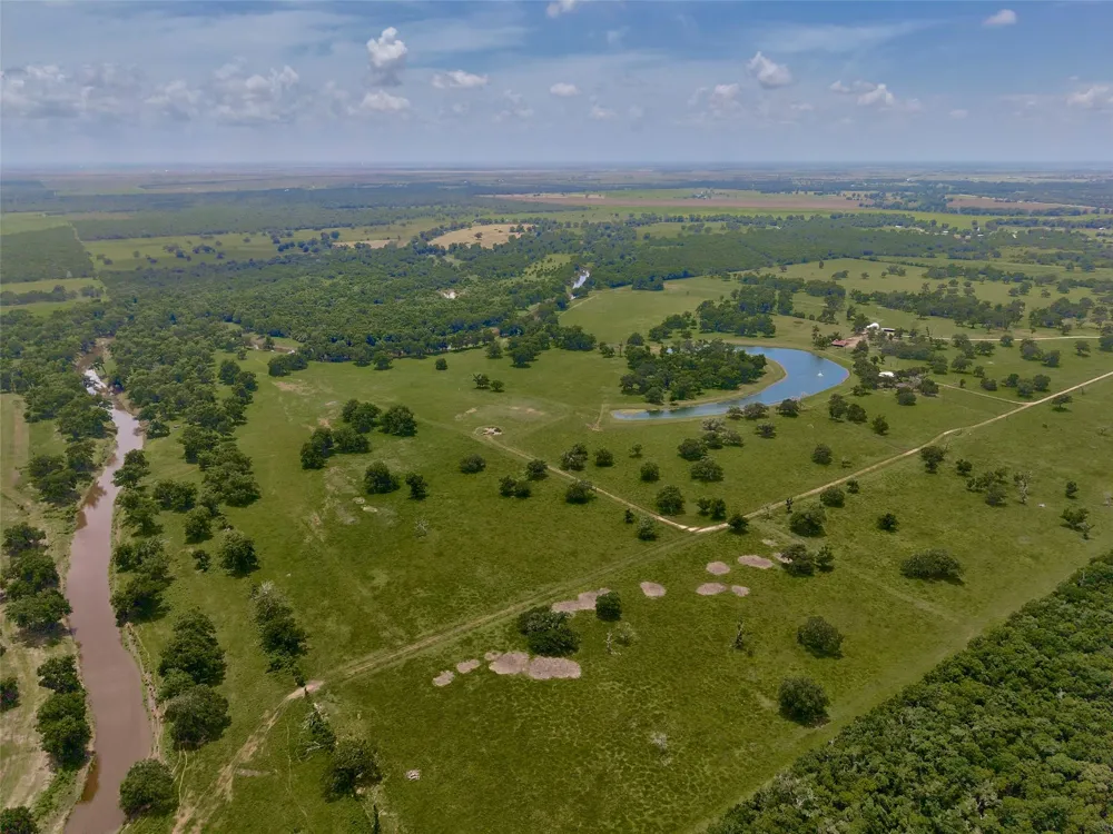 9920 Fm-457 Cedar Lane, TX 77415