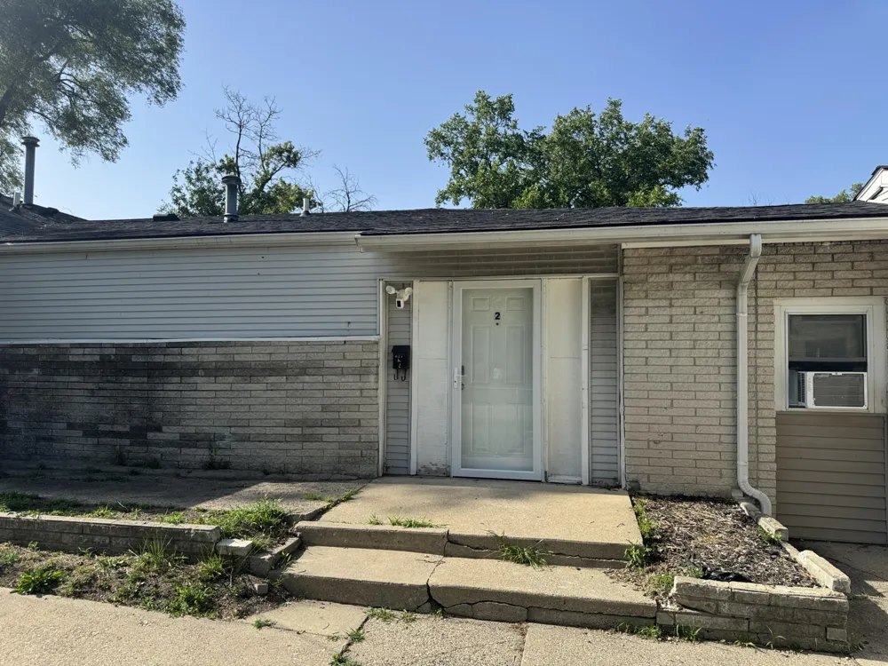 677 Dorset Avenue Ypsilanti, MI 48198