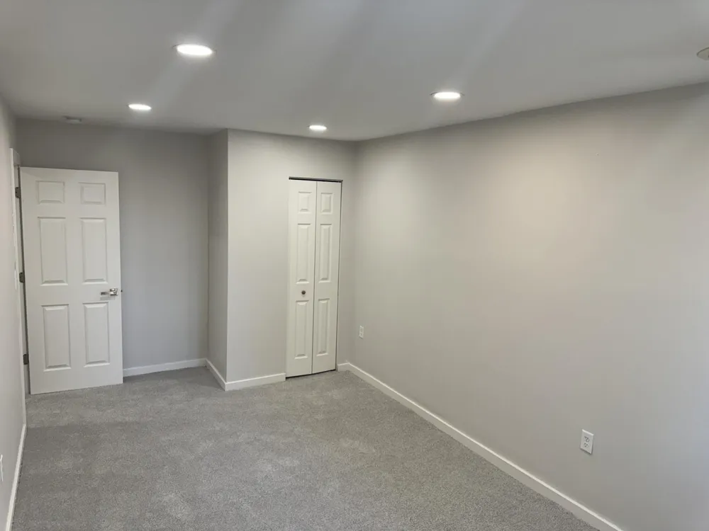 677 Dorset Avenue Ypsilanti, MI 48198