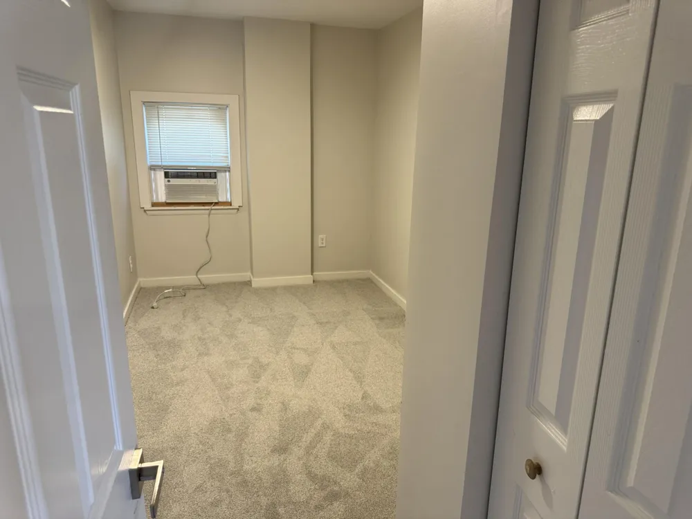 677 Dorset Avenue Ypsilanti, MI 48198