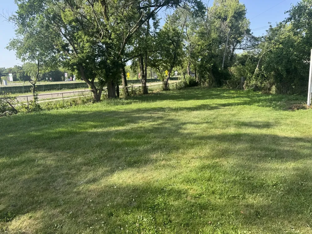 677 Dorset Avenue Ypsilanti, MI 48198
