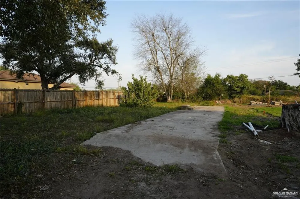 1207 W Hall Acres Road Pharr, TX 78577