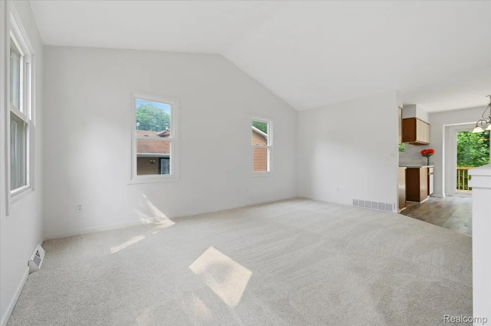 5608 Clinton River Drive Waterford Charter Township, MI 48327