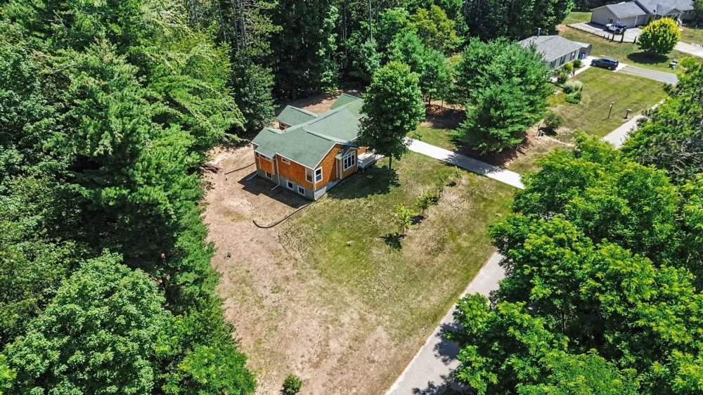 1072 Brookridge Road Amber Township, MI 49431