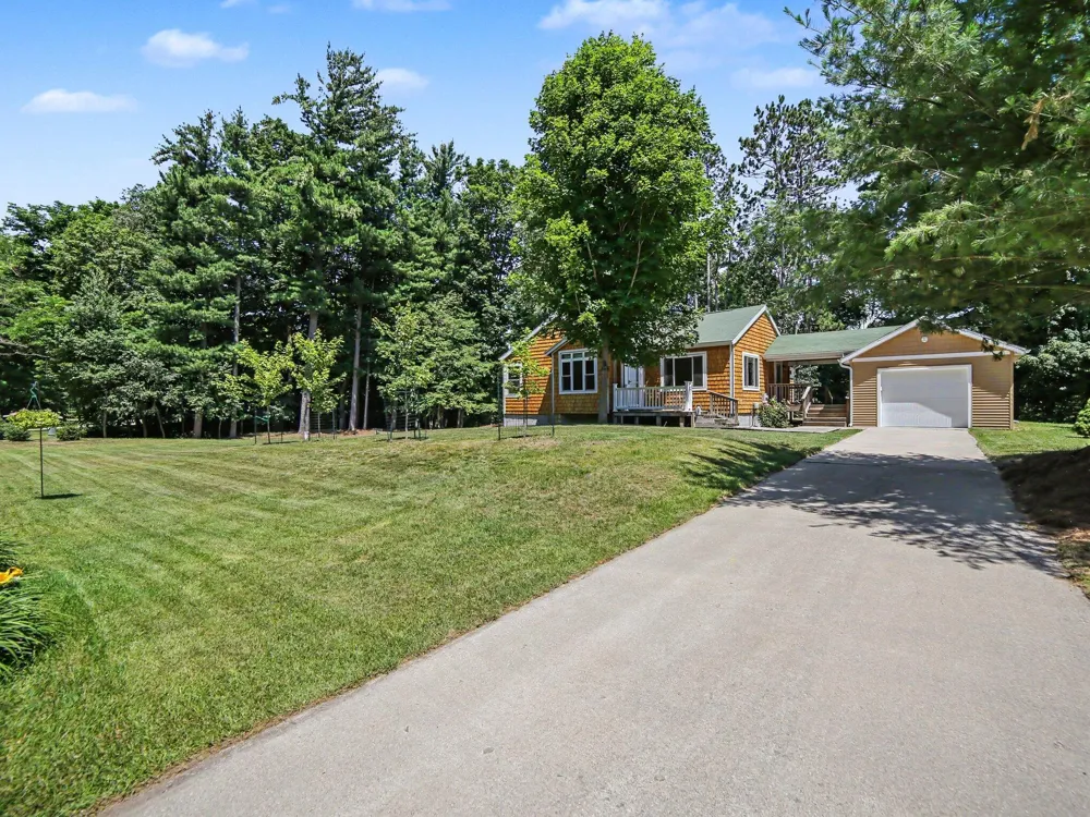 1072 Brookridge Road Amber Township, MI 49431