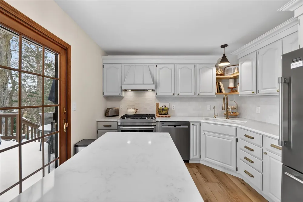 70070 2nd Avenue South Haven Charter Township, MI 49090