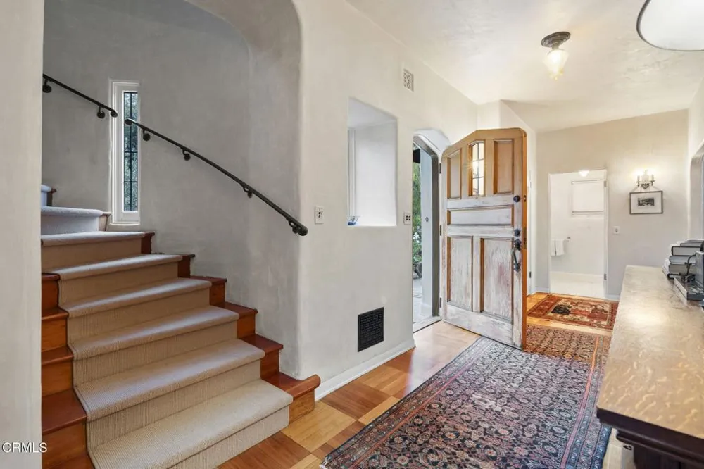 520 Foothill Road Ojai, CA 93023