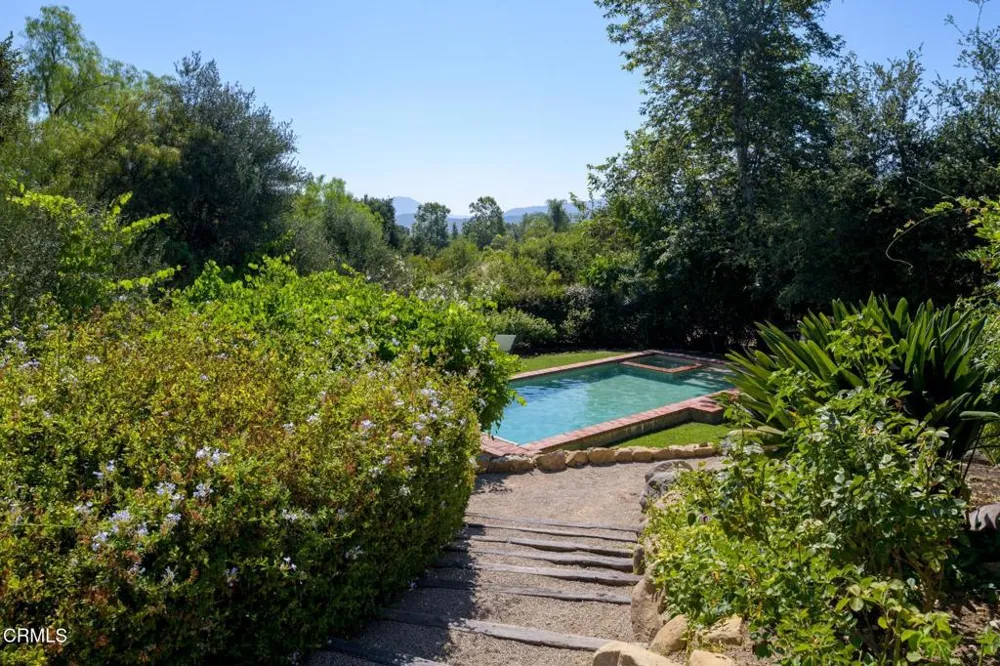 520 Foothill Road Ojai, CA 93023