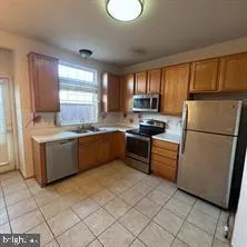 6731 STONE MAPLE TERRACE Centreville, VA 20121