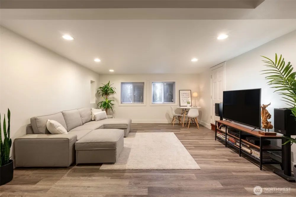 12840 Renton Avenue S #lower Seattle, WA 98178