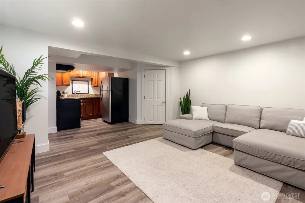 12840 Renton Avenue S #lower Seattle, WA 98178